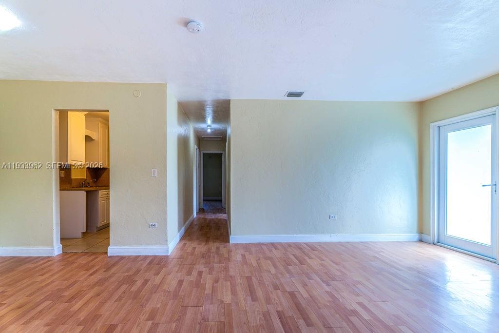 1265 NE 142nd St North Miami, FL 33161