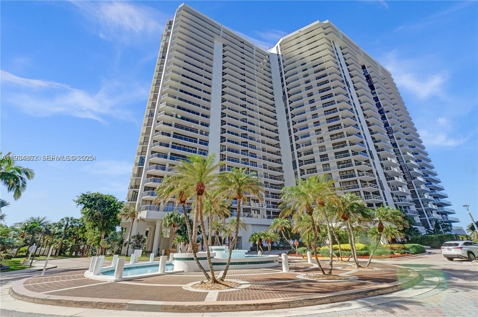 20281 E Country Clb Dr #501 Aventura, FL 33180