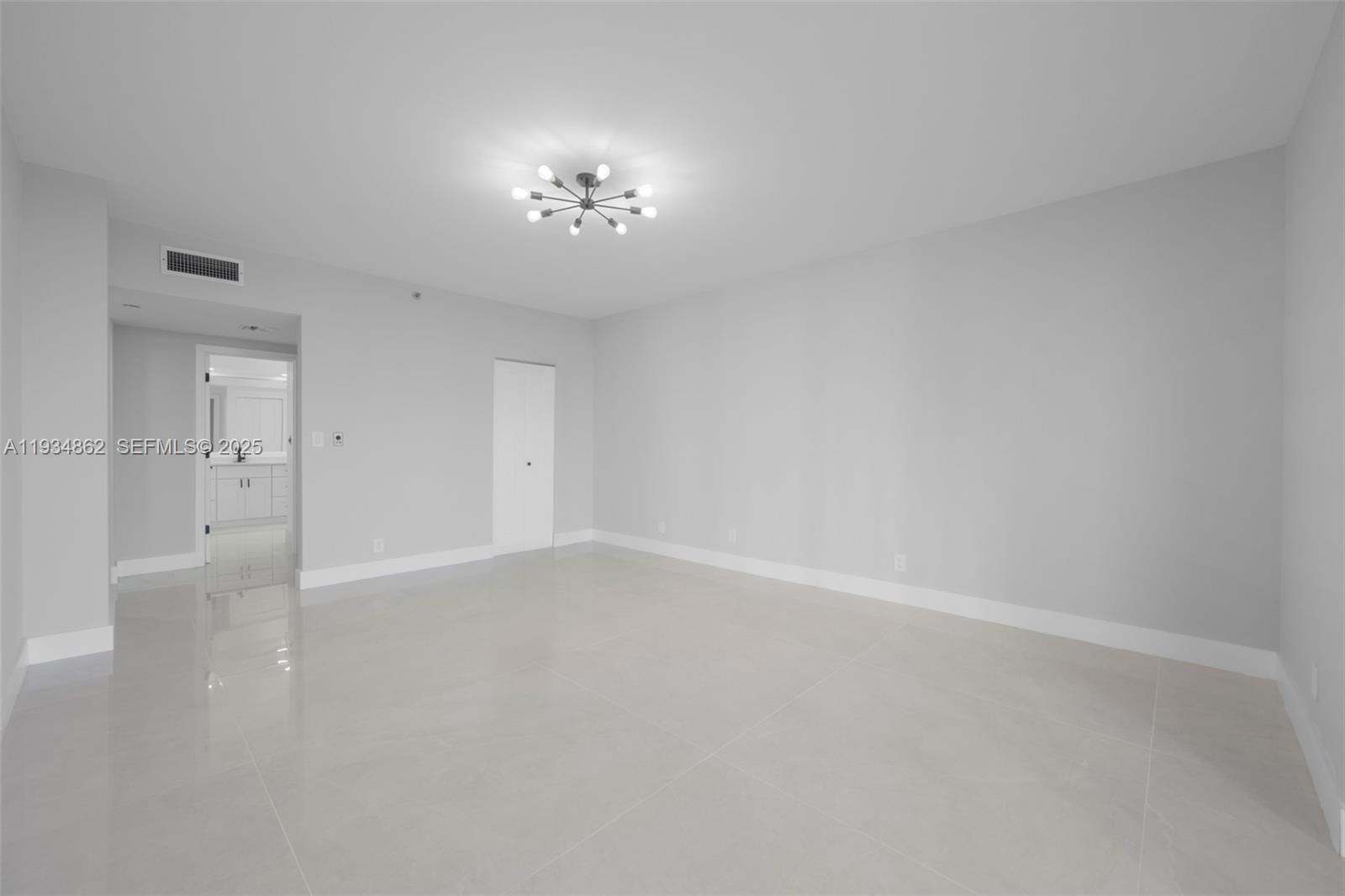 20281 E Country Clb Dr #501 Aventura, FL 33180