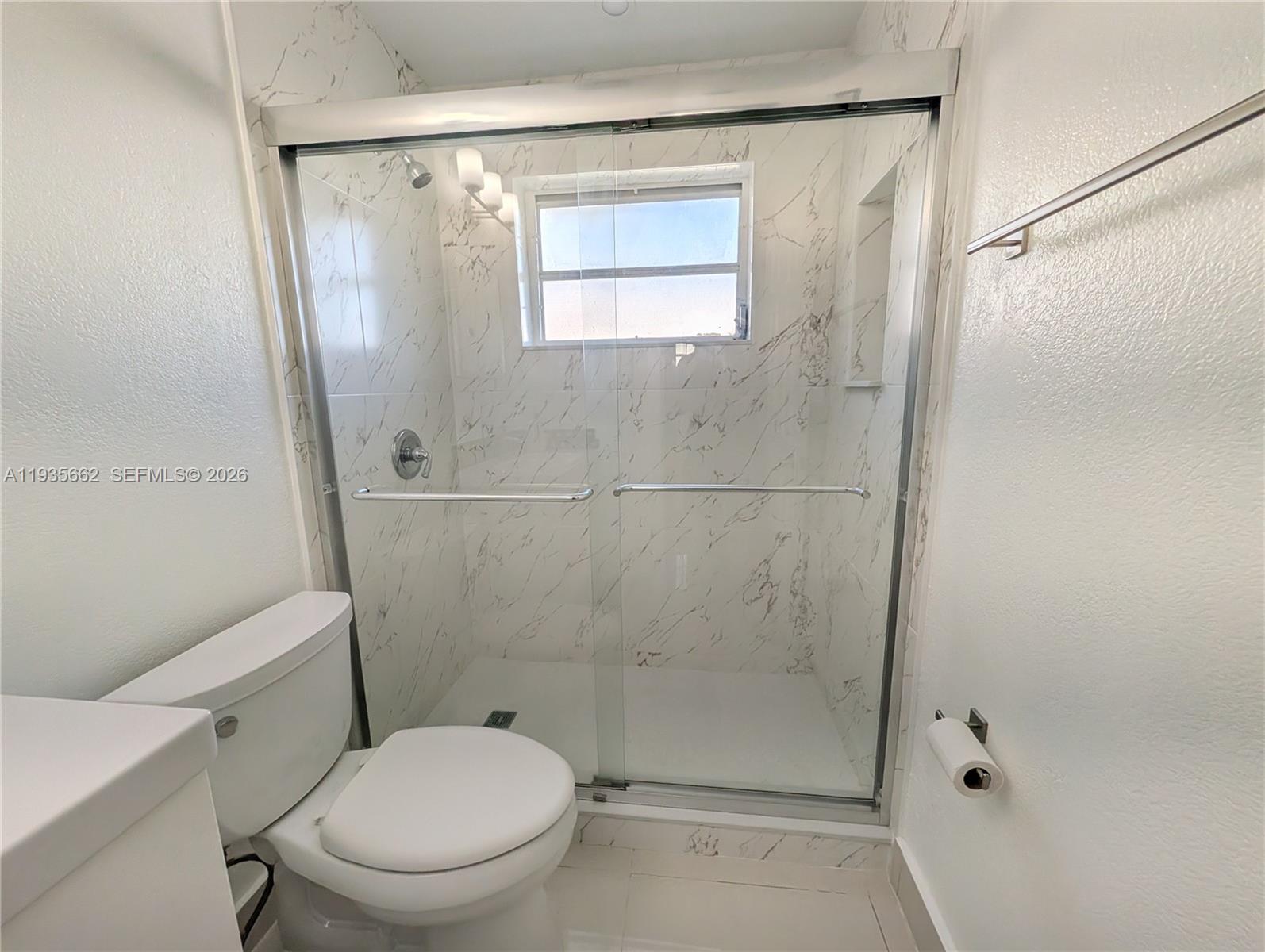 512 SW 7th St #1-4 Hallandale Beach, FL 33009