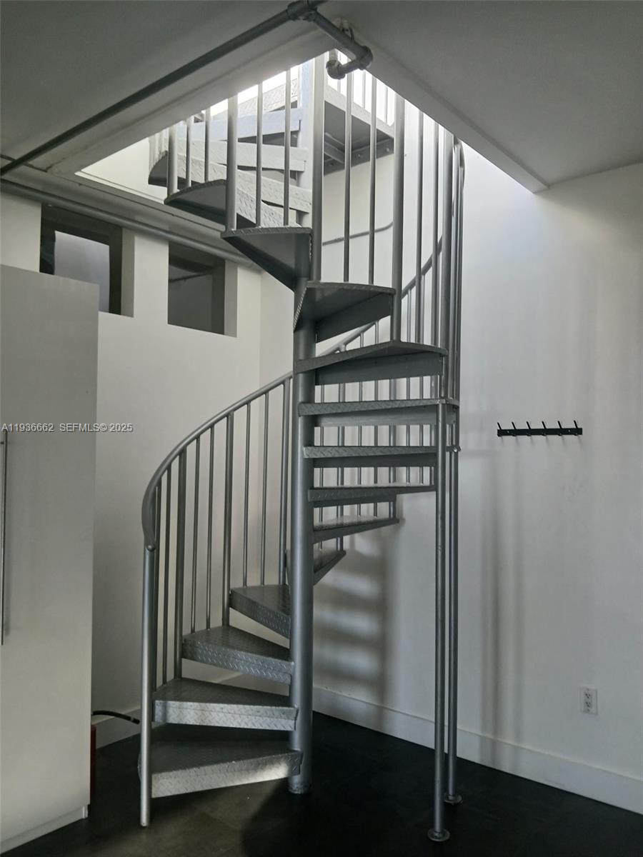 image Montclair Lofts2