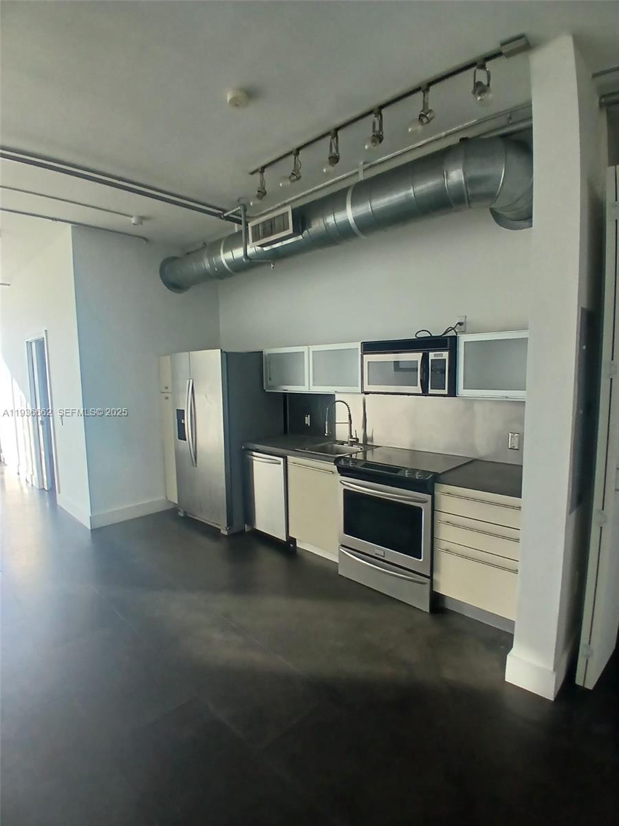 image Montclair Lofts4