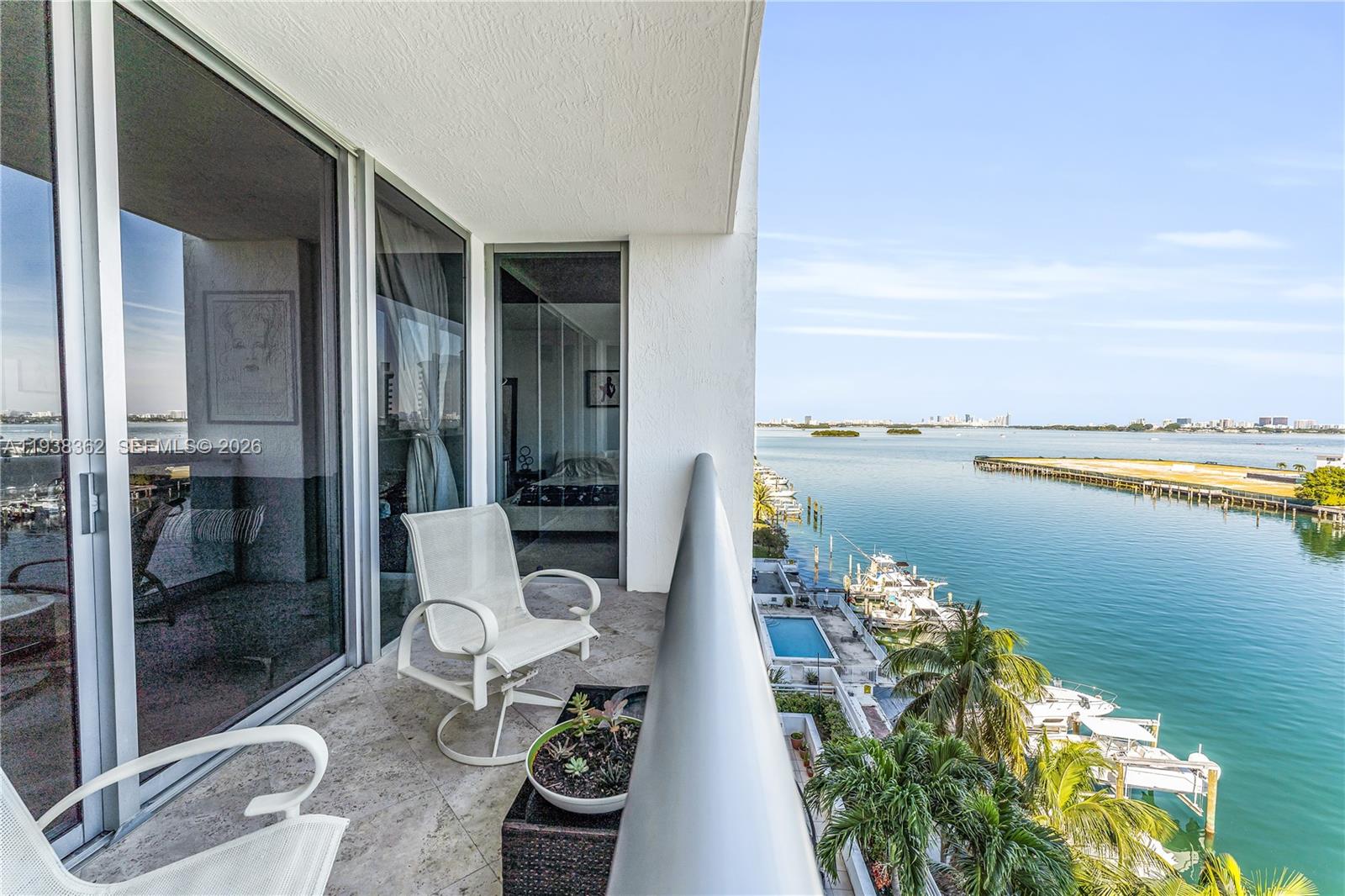 7929 West Dr #702 North Bay Village, FL 33141