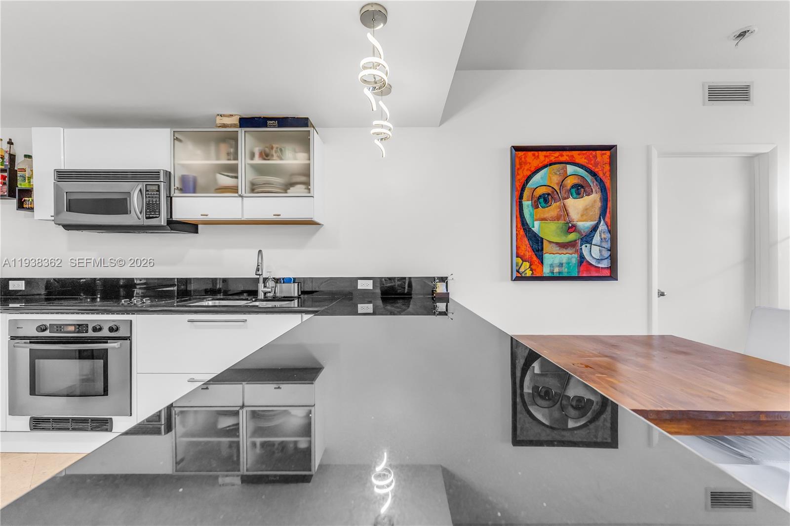 7929 West Dr #702 North Bay Village, FL 33141