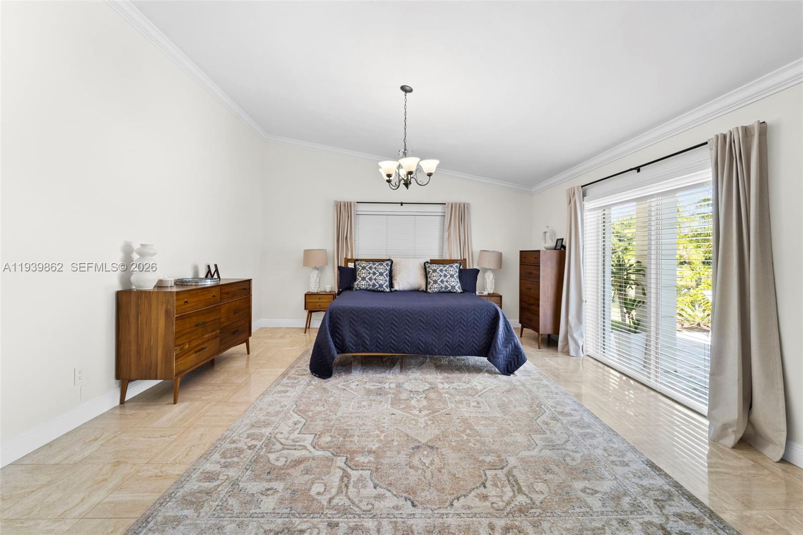 7221 SW 110th Ter Pinecrest, FL 33156