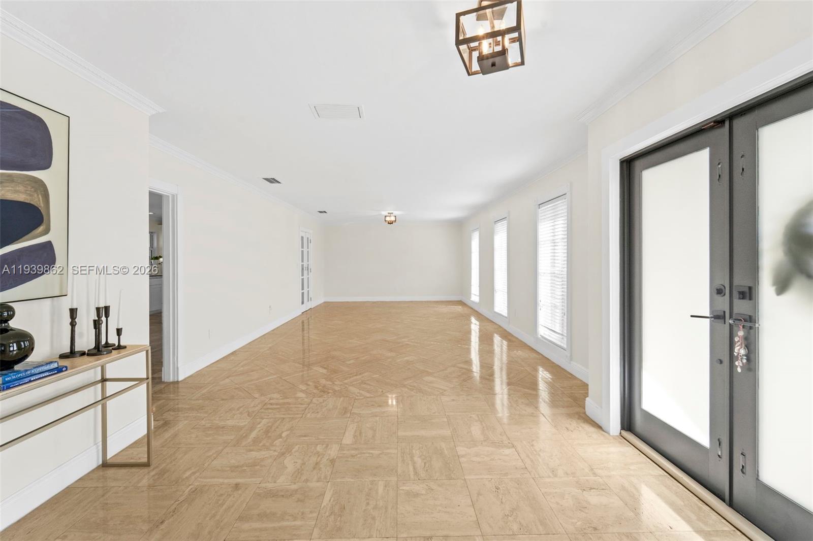 7221 SW 110th Ter Pinecrest, FL 33156