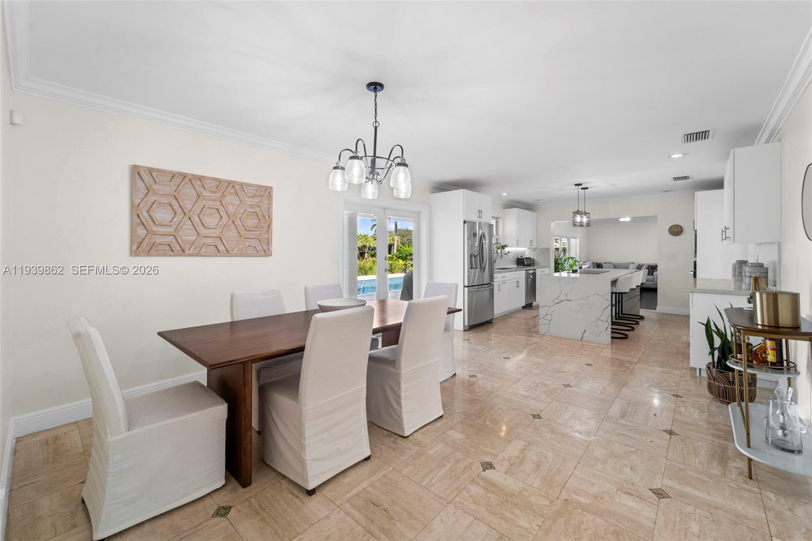 7221 SW 110th Ter Pinecrest, FL 33156