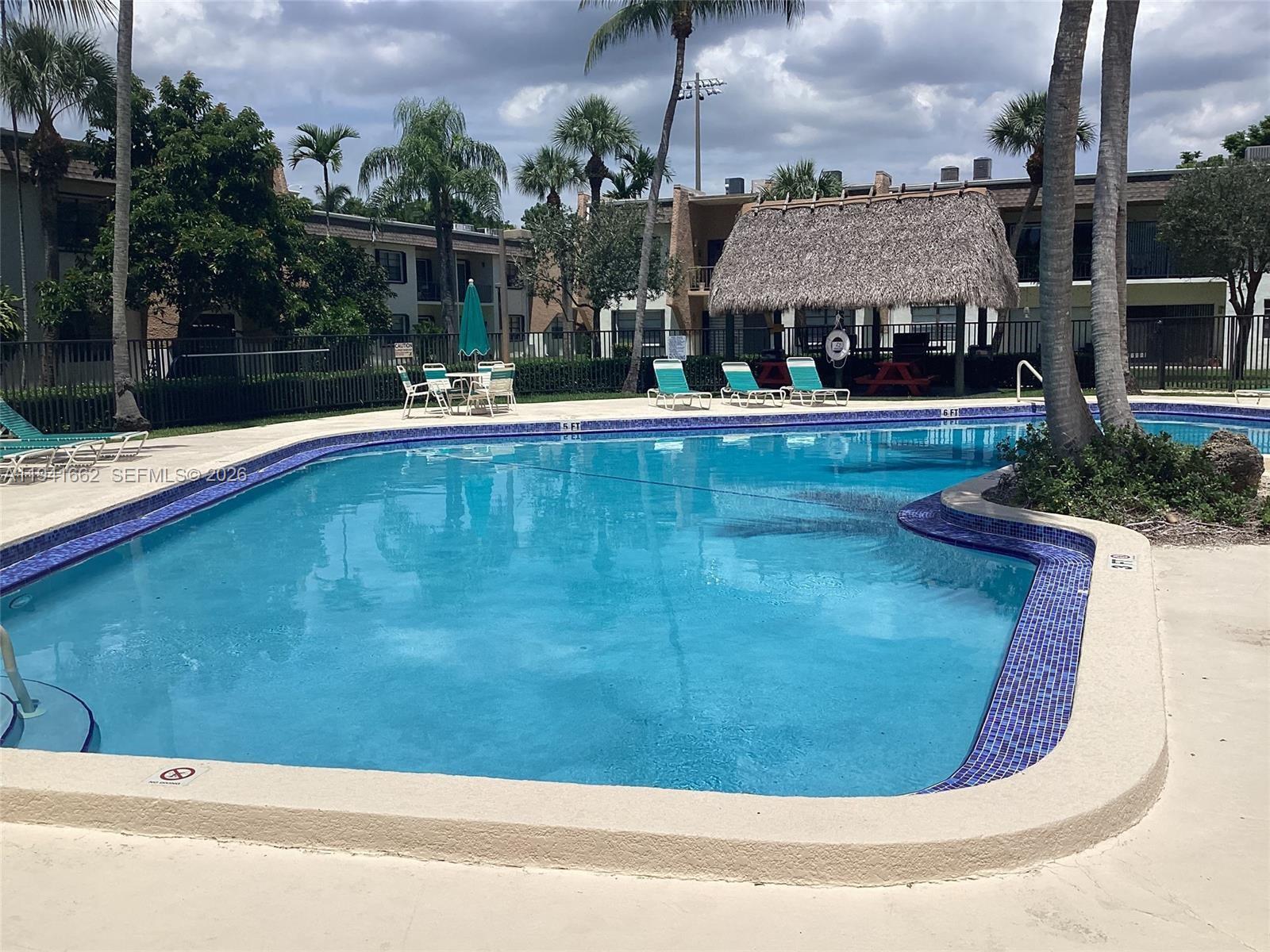 8261 SW 128th St #202 Pinecrest, FL 33156