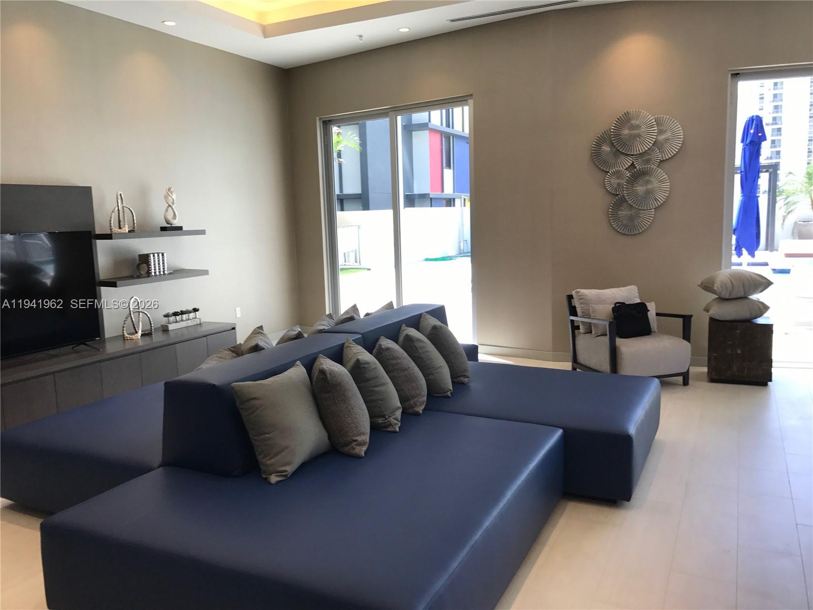 image Brickell Ten Condo20