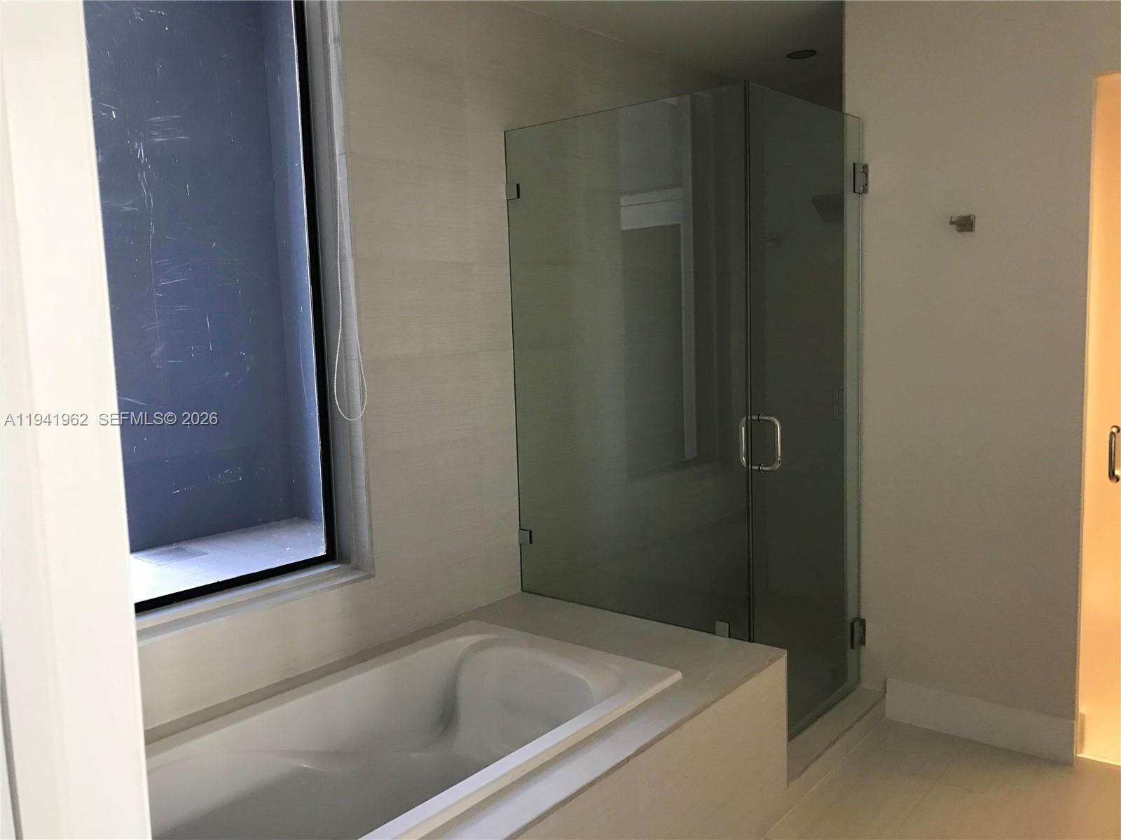 image Brickell Ten Condo27