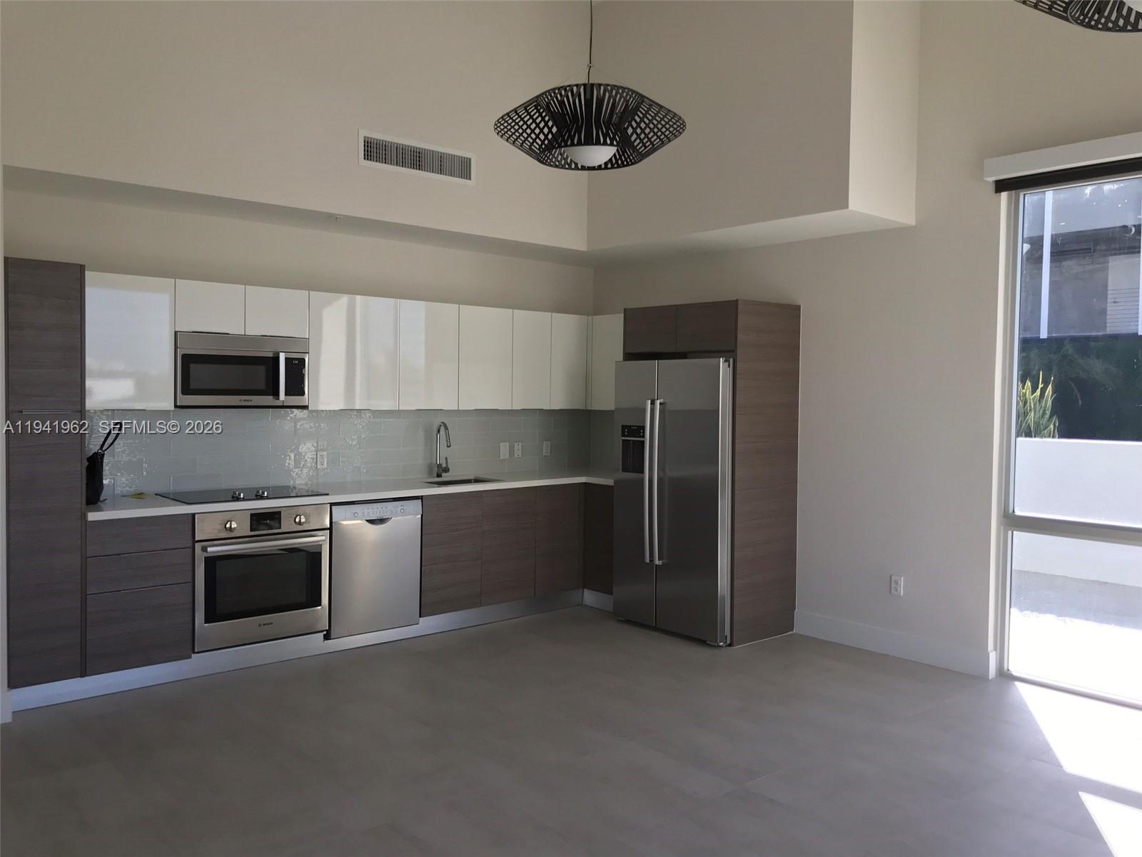 image Brickell Ten Condo36