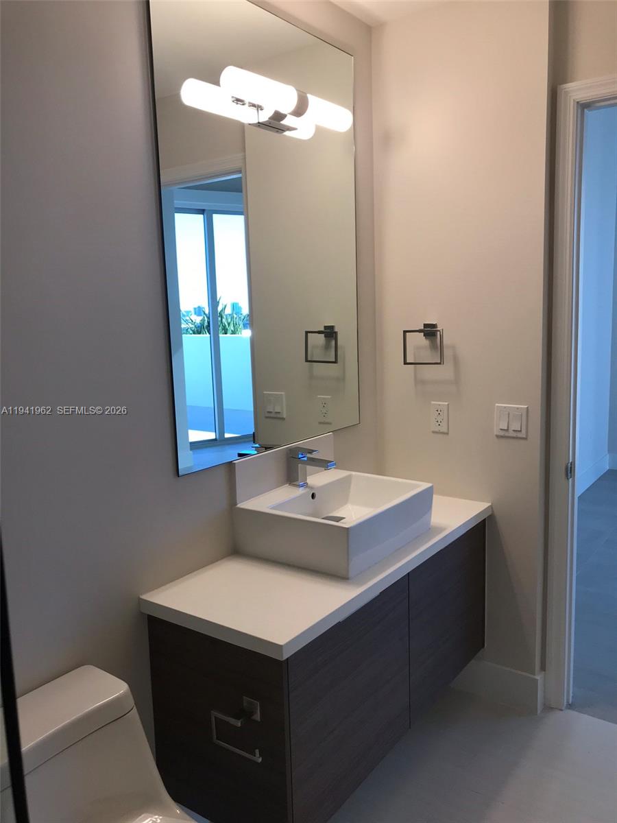 image Brickell Ten Condo45