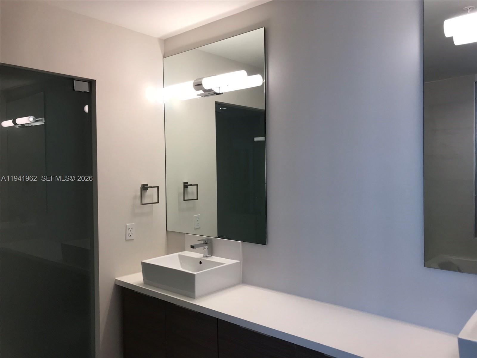 image Brickell Ten Condo63