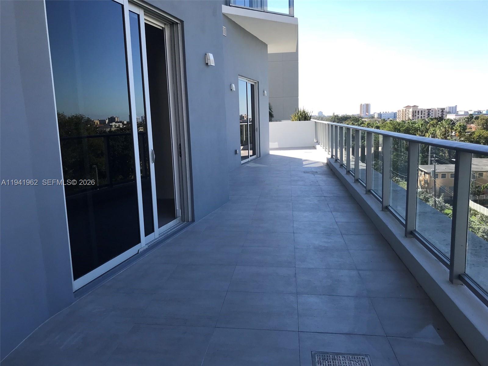 image Brickell Ten Condo65