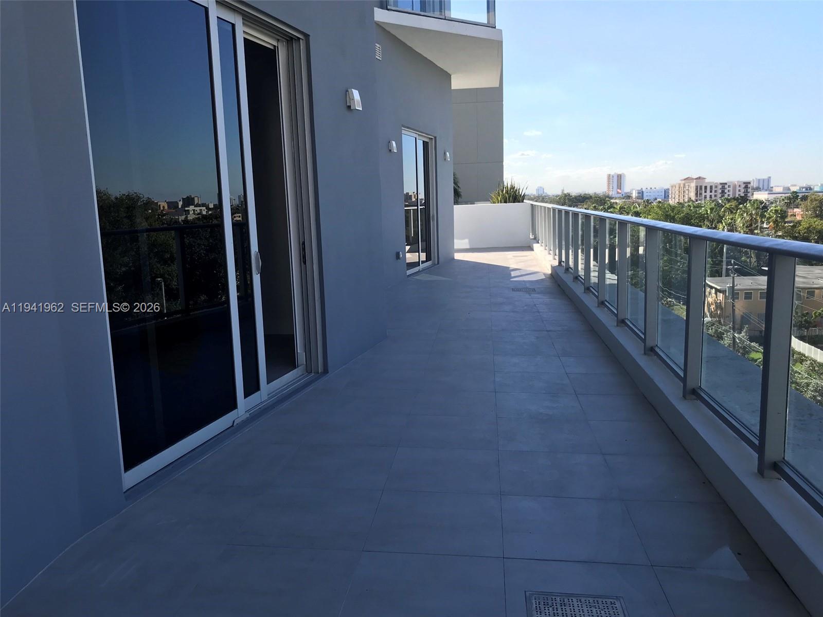 image Brickell Ten Condo6