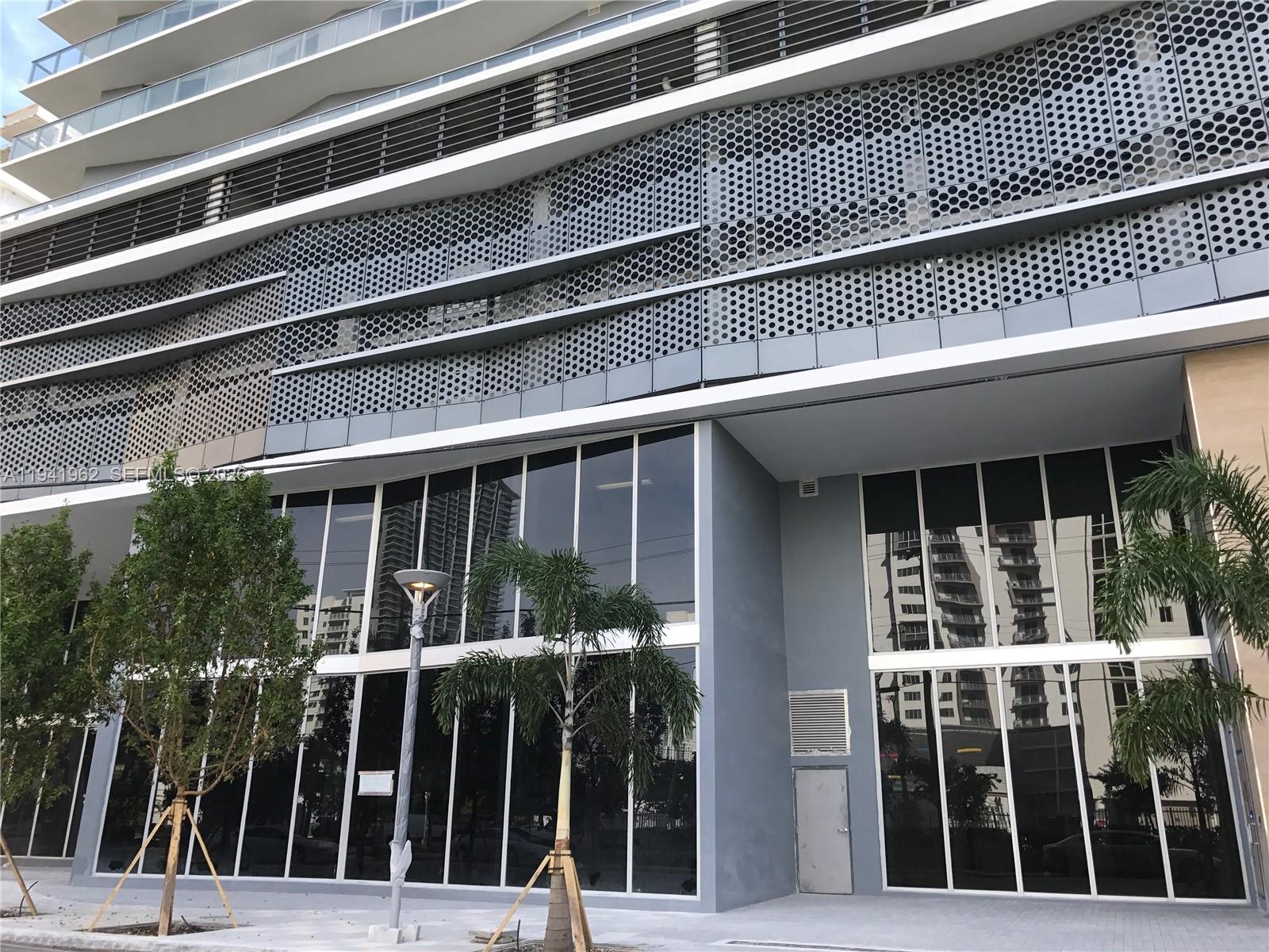 image Brickell Ten Condo7