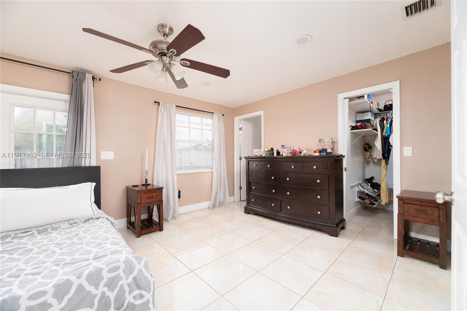 1417 SW 48th Ave Fort Lauderdale, FL 33317