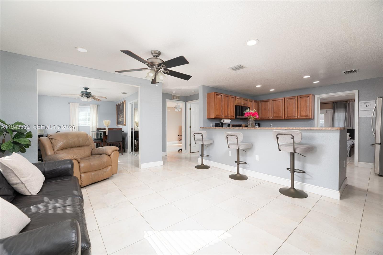 1417 SW 48th Ave Fort Lauderdale, FL 33317