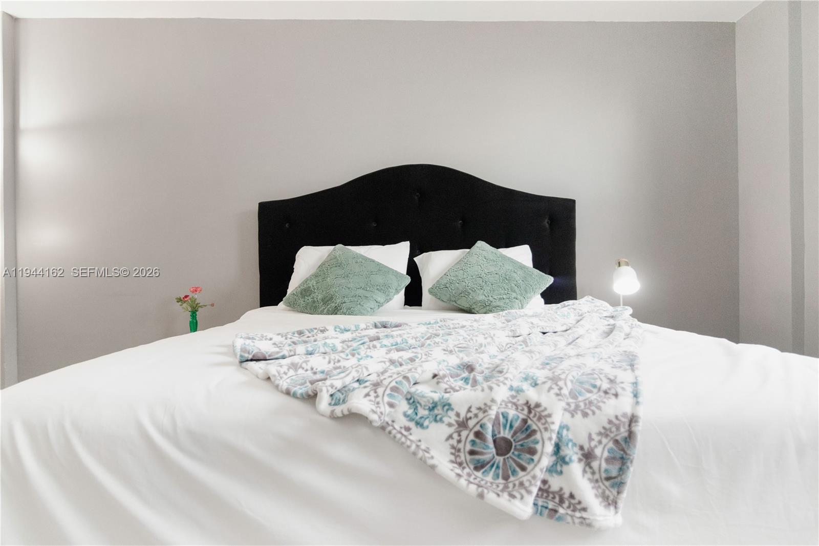 19370 Collins Ave #227 Sunny Isles Beach, FL 33160