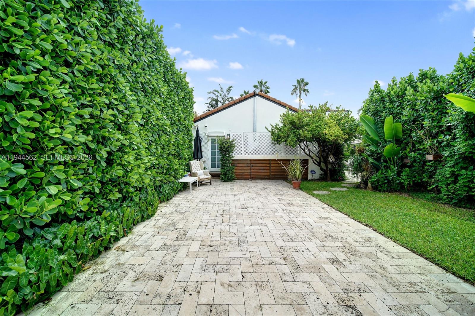 1244 Michigan Ave Miami Beach, FL 33139