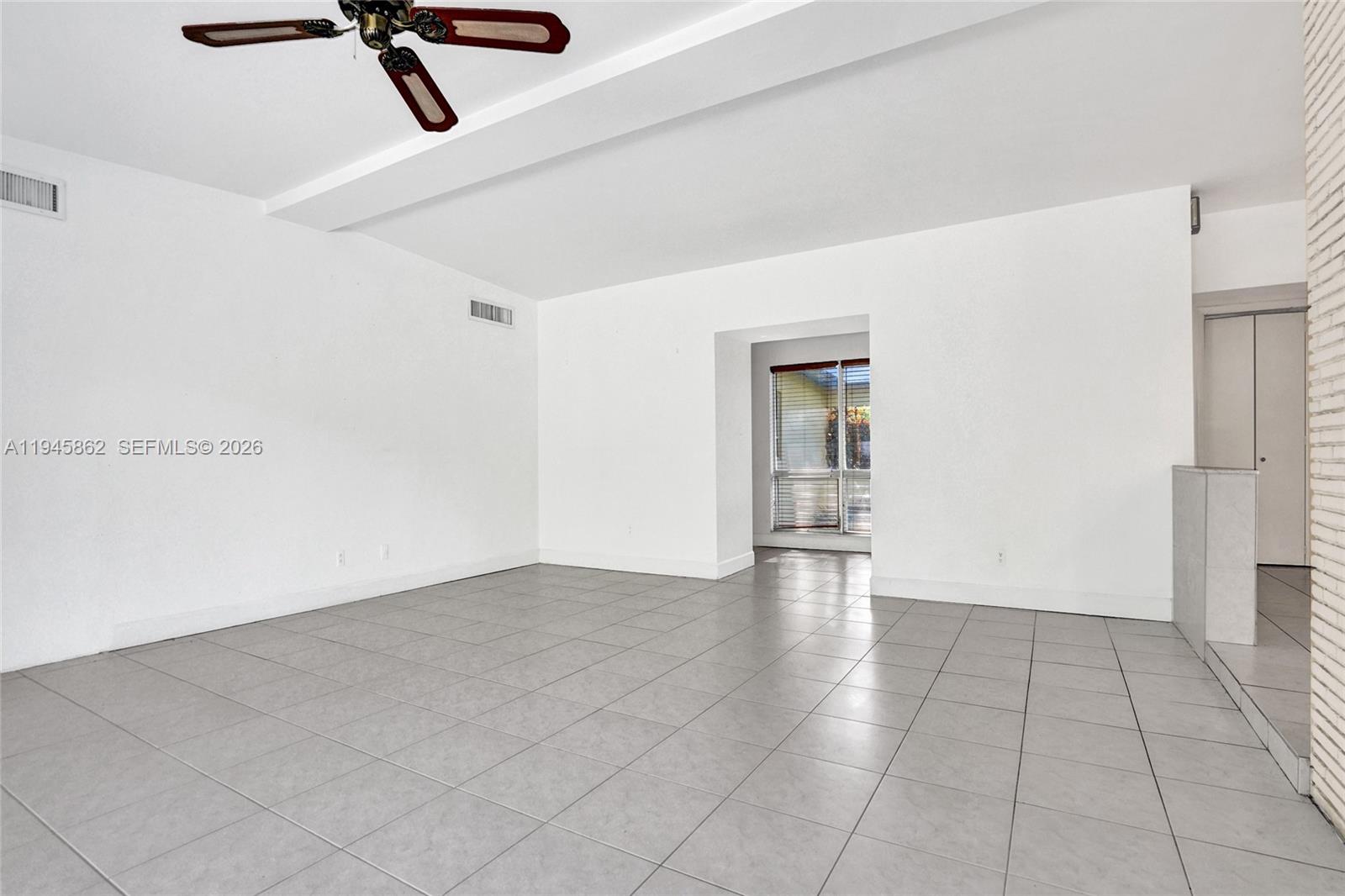 2069 NE 196th Ter North Miami Beach, FL 33179