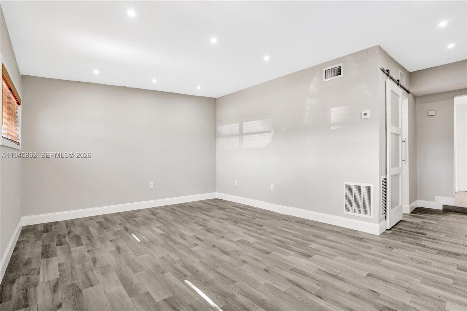 2069 NE 196th Ter North Miami Beach, FL 33179