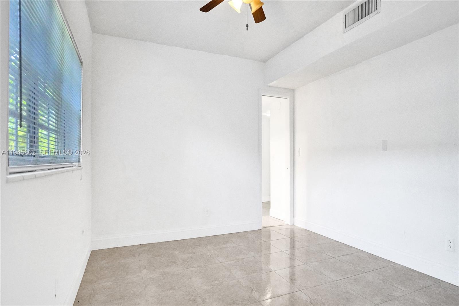 2069 NE 196th Ter North Miami Beach, FL 33179