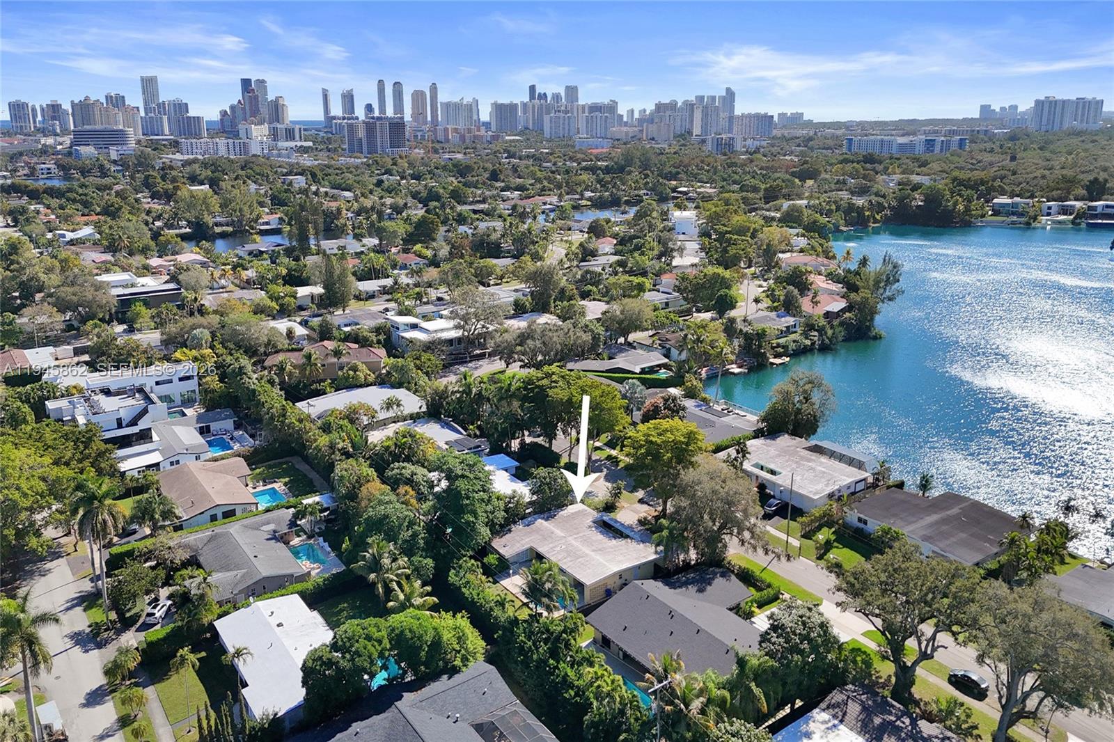 2069 NE 196th Ter North Miami Beach, FL 33179