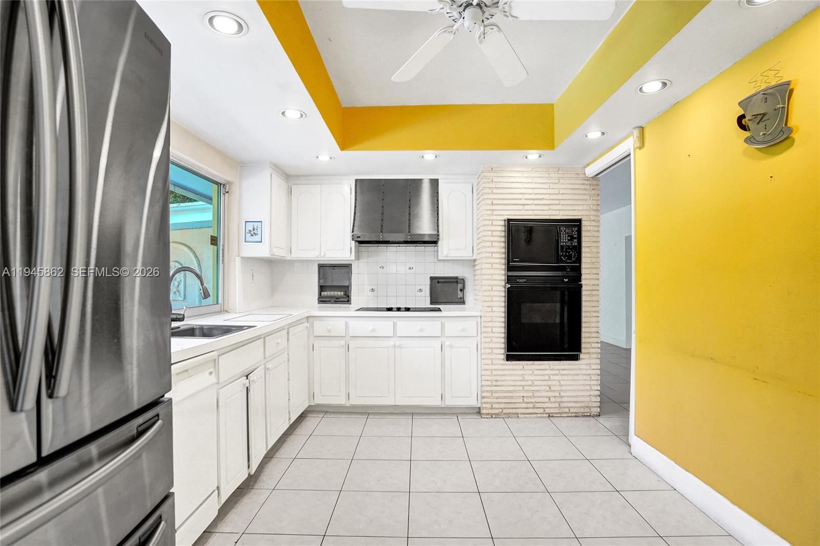 2069 NE 196th Ter North Miami Beach, FL 33179