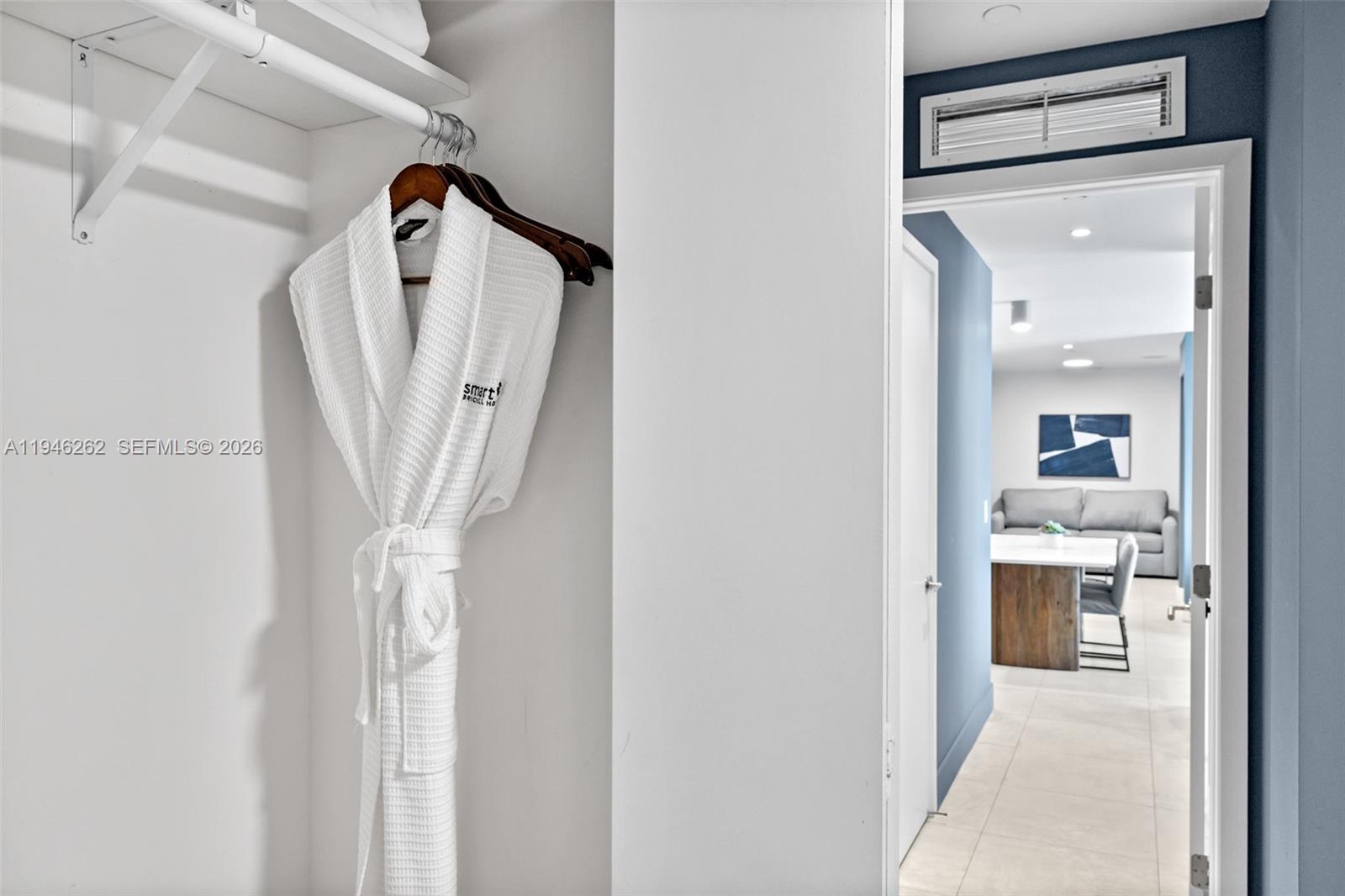 239 SW 9th St #2303 Miami, FL 33130