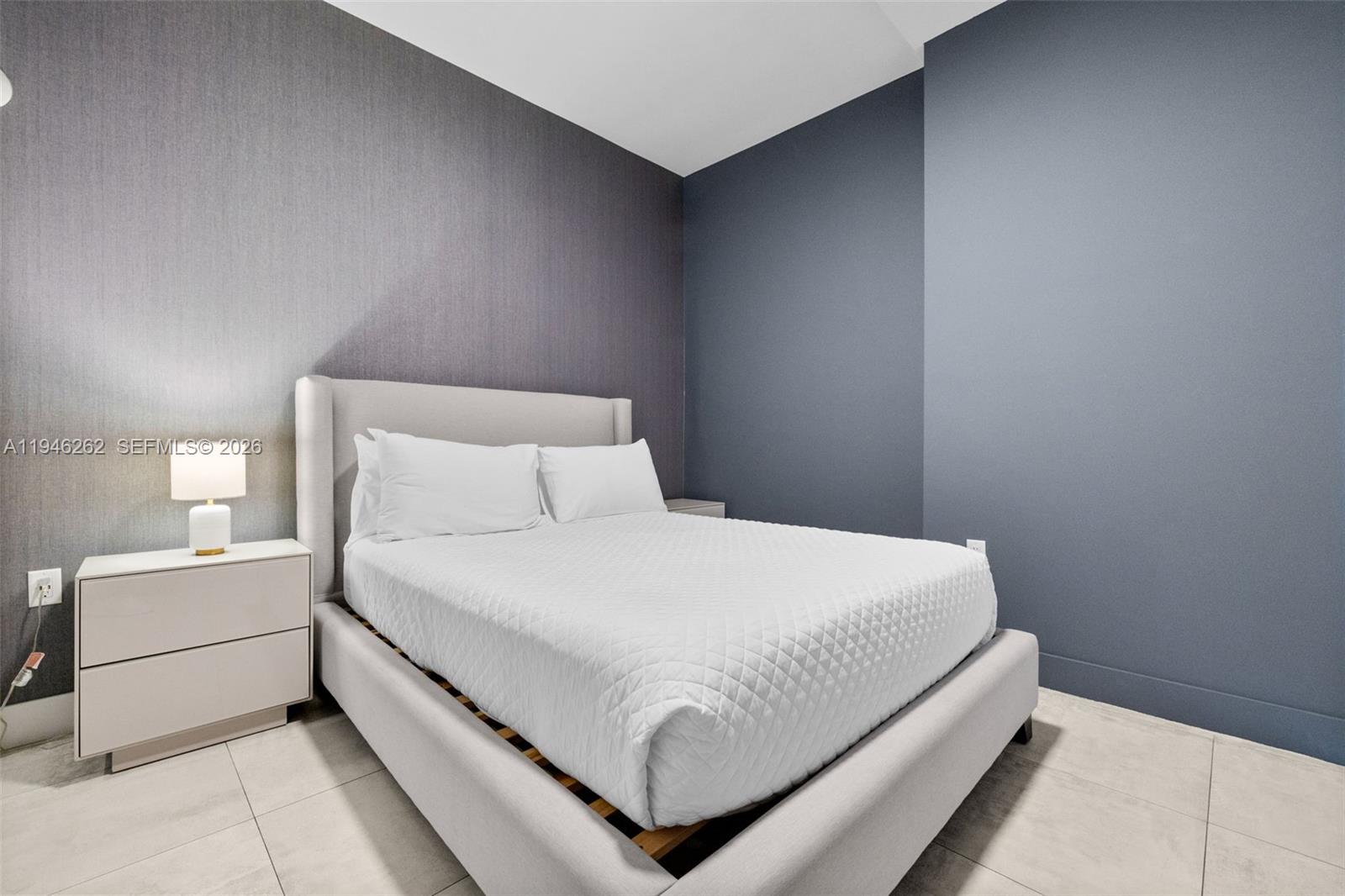 239 SW 9th St #2303 Miami, FL 33130