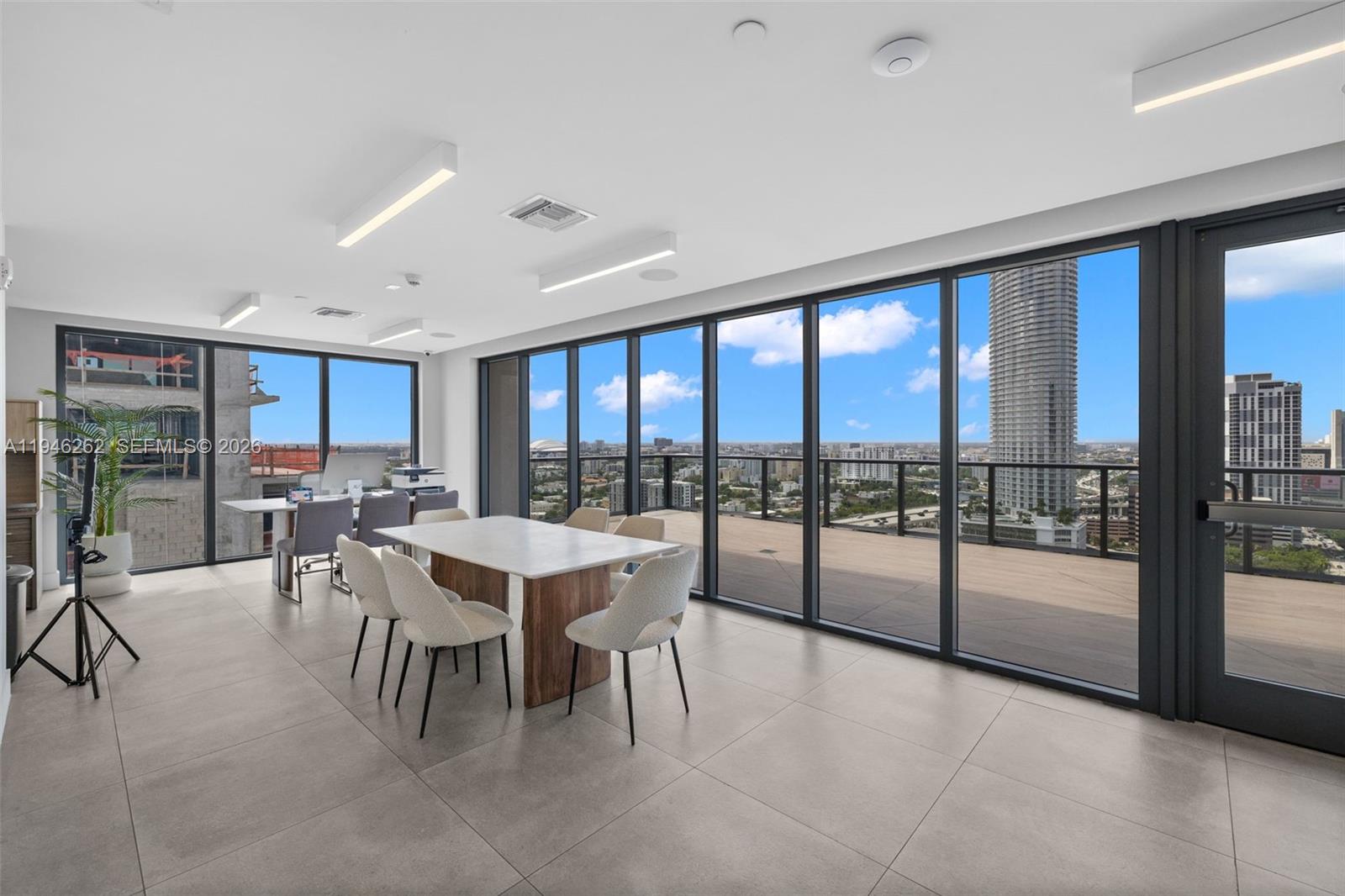 239 SW 9th St #2303 Miami, FL 33130