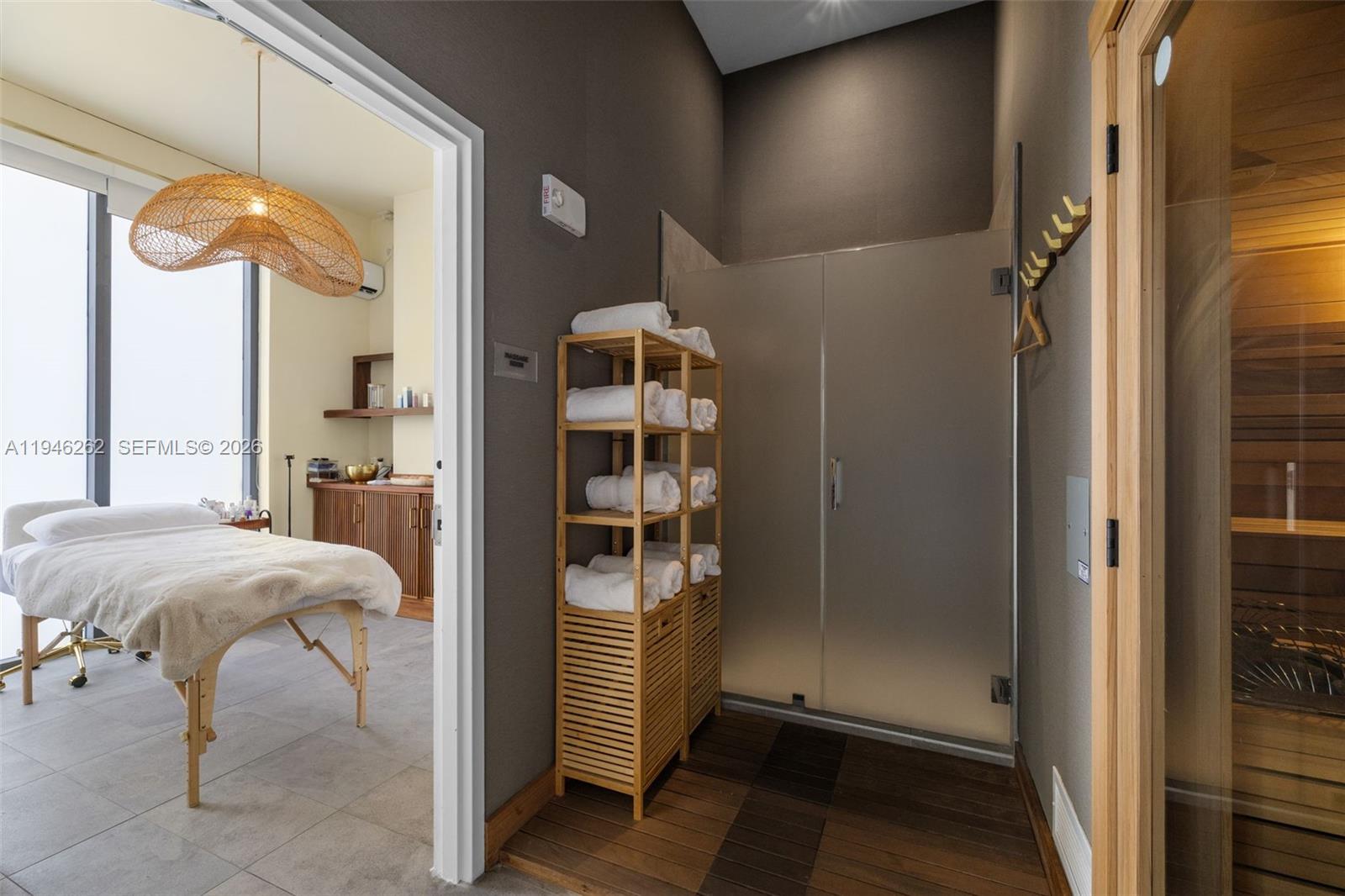 239 SW 9th St #2303 Miami, FL 33130