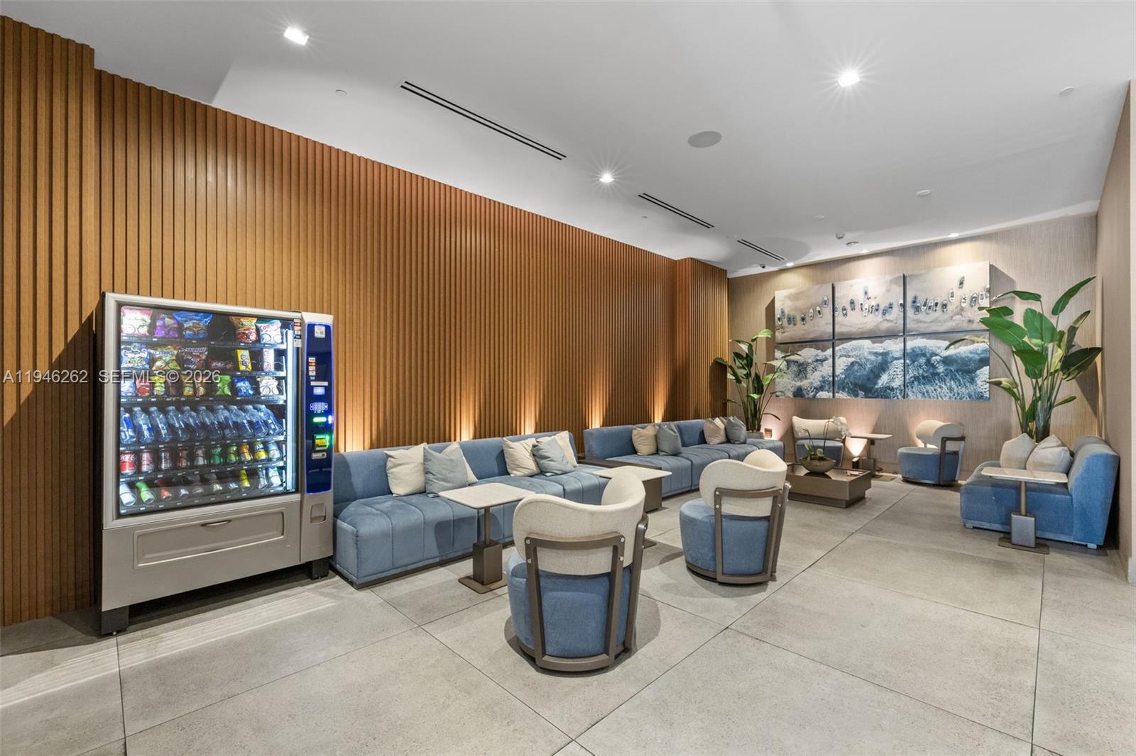 239 SW 9th St #2303 Miami, FL 33130