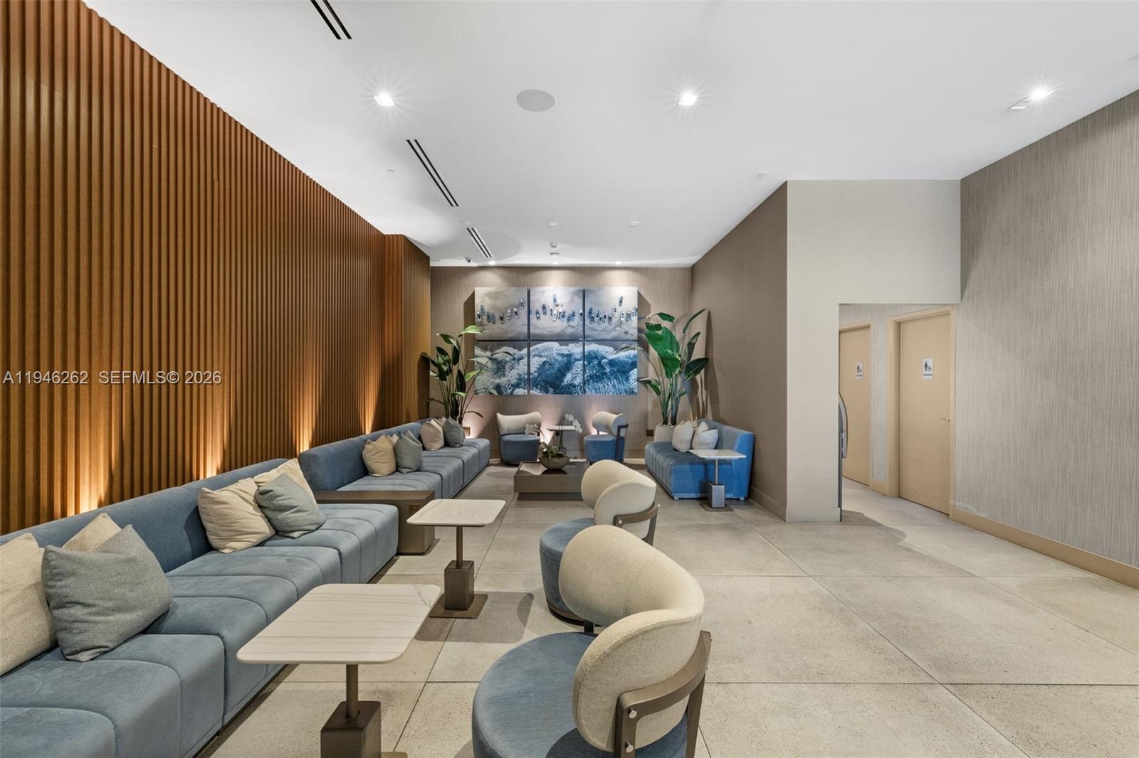 239 SW 9th St #2303 Miami, FL 33130