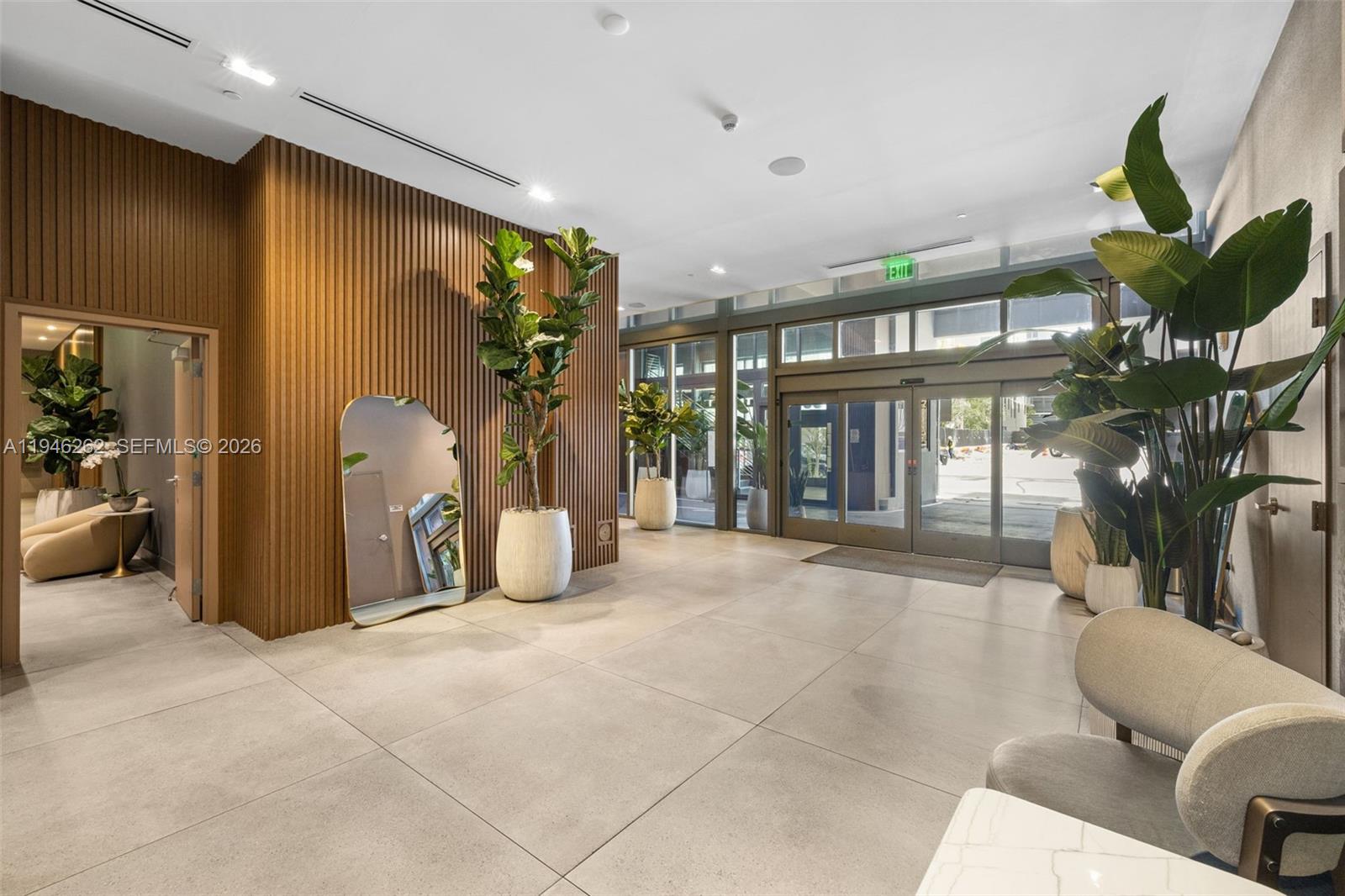 239 SW 9th St #2303 Miami, FL 33130