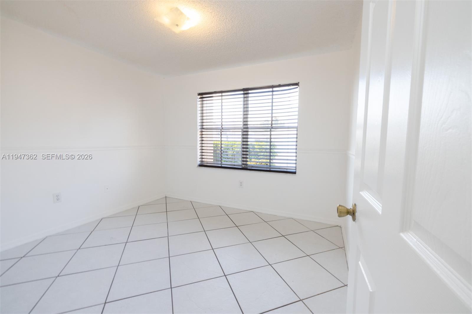 16244 SW 81st St Miami, FL 33193