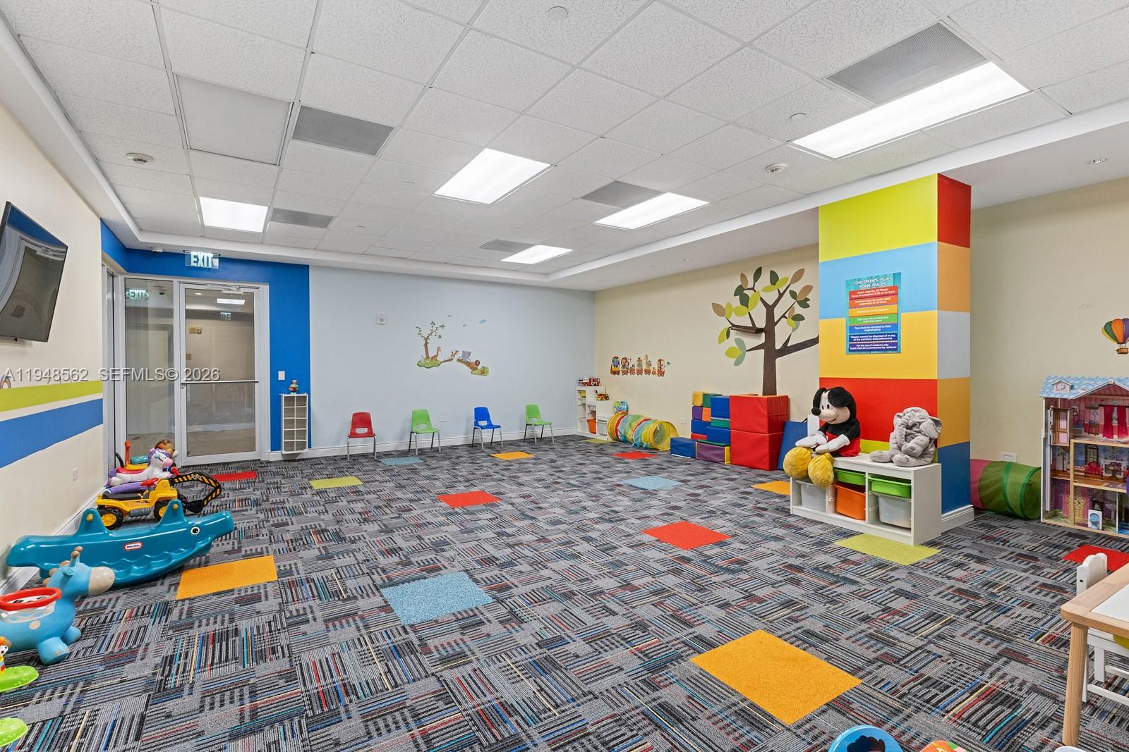 image Courts Brickell Key25