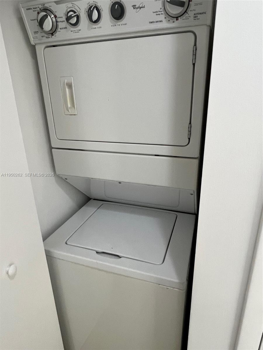 image Icon Brickell II9