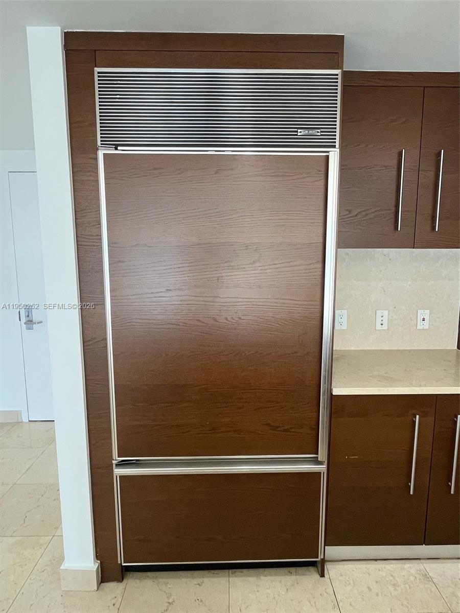 image Icon Brickell II1