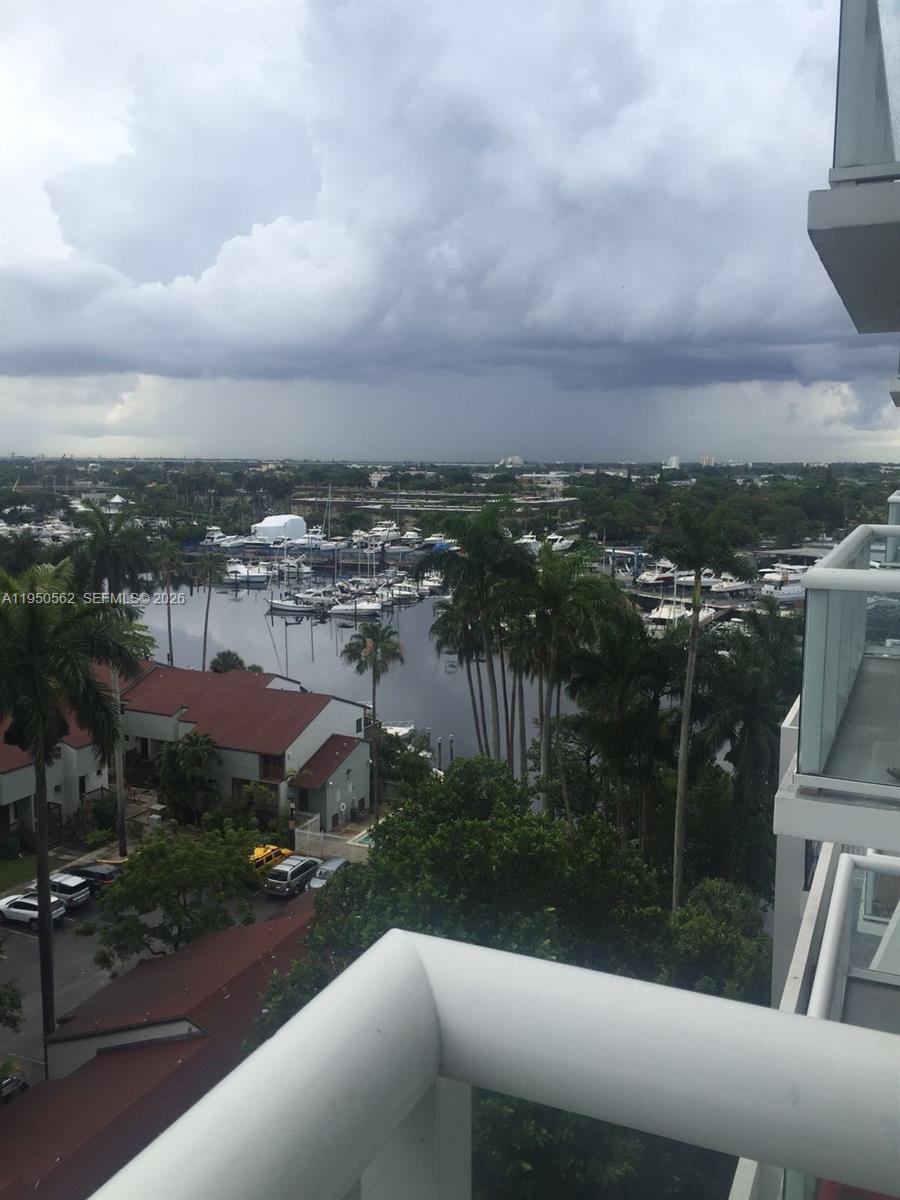 1861 NW S Riv Dr #1002 Miami, FL 33125