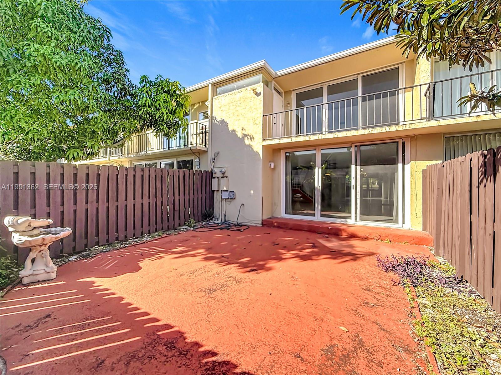 2412 NE 11th St #160 Hallandale Beach, FL 33009