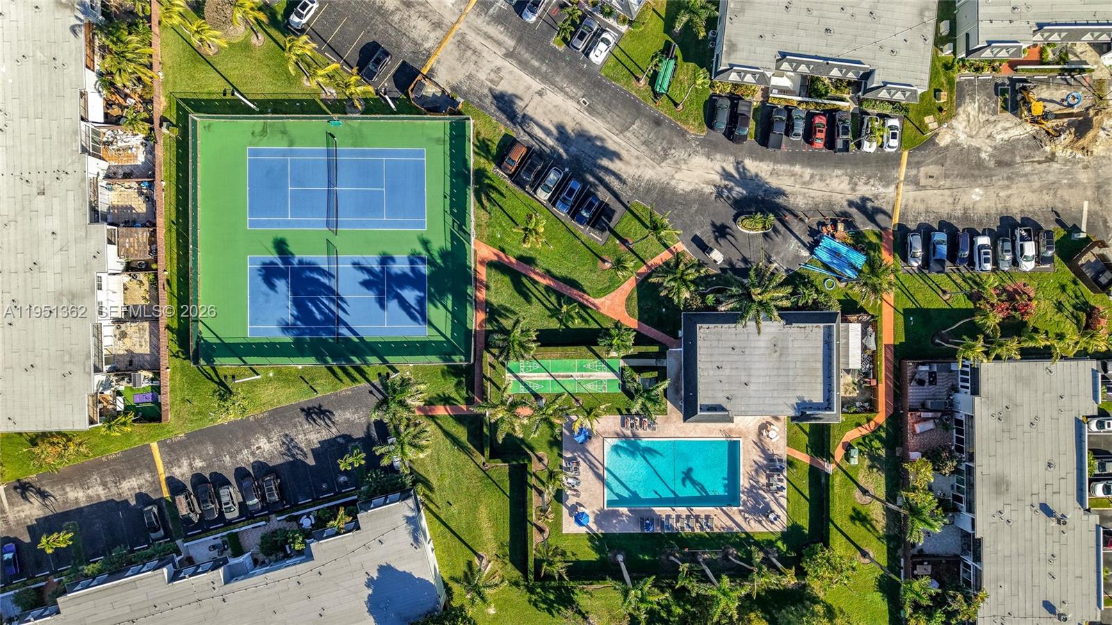 2412 NE 11th St #160 Hallandale Beach, FL 33009