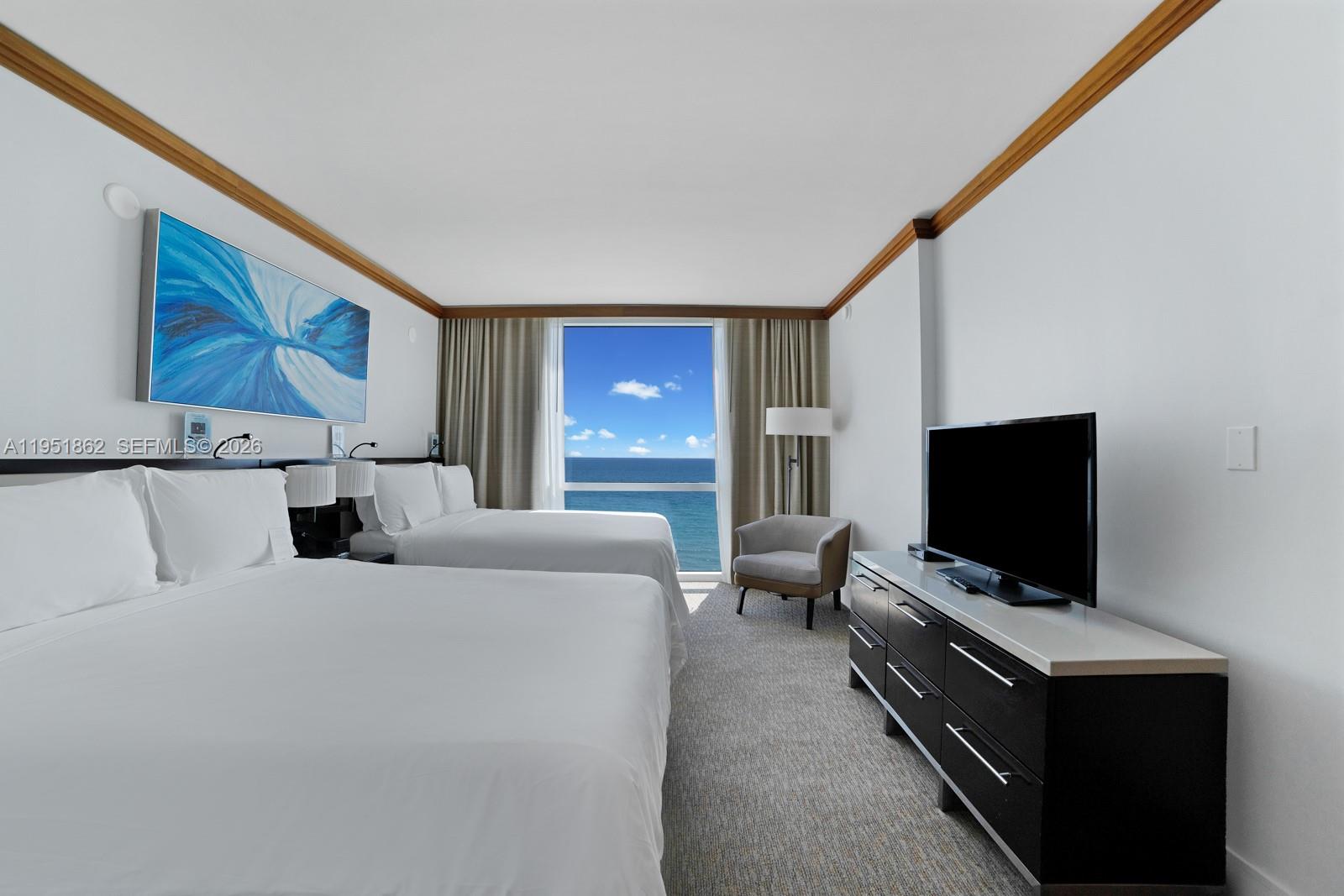 6801 Collins Ave #705 Miami Beach, FL 33141