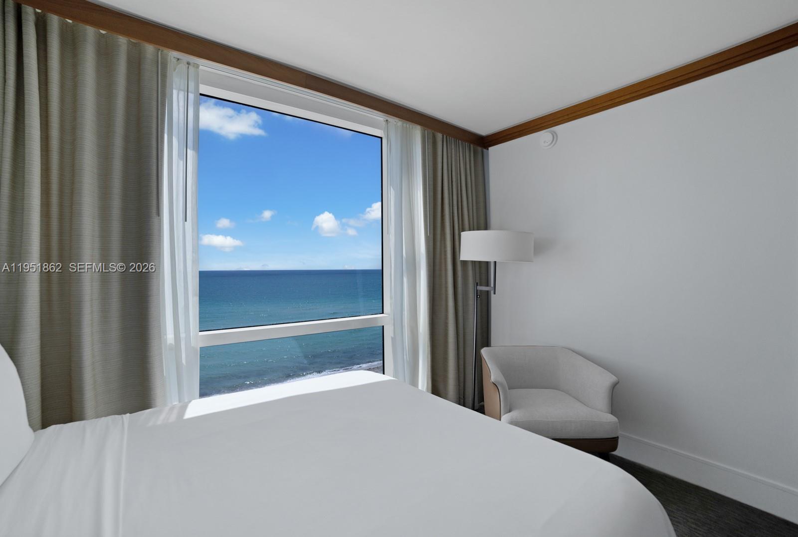 6801 Collins Ave #705 Miami Beach, FL 33141