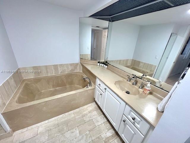 1717 N Bayshore Dr #A-1450 Miami, FL 33132