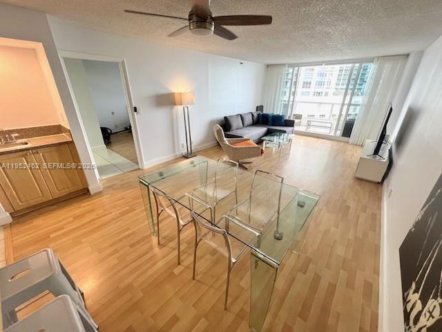 1717 N Bayshore Dr #A-1450 Miami, FL 33132