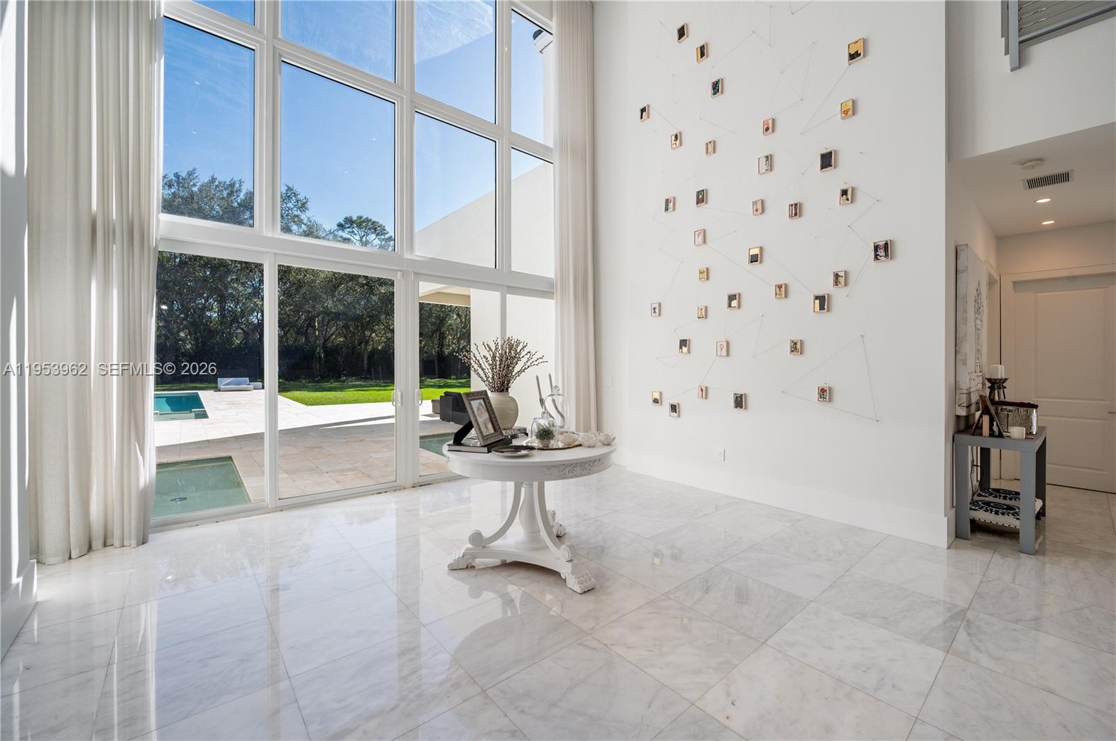 6355 SW 114th St #- Pinecrest, FL 33156