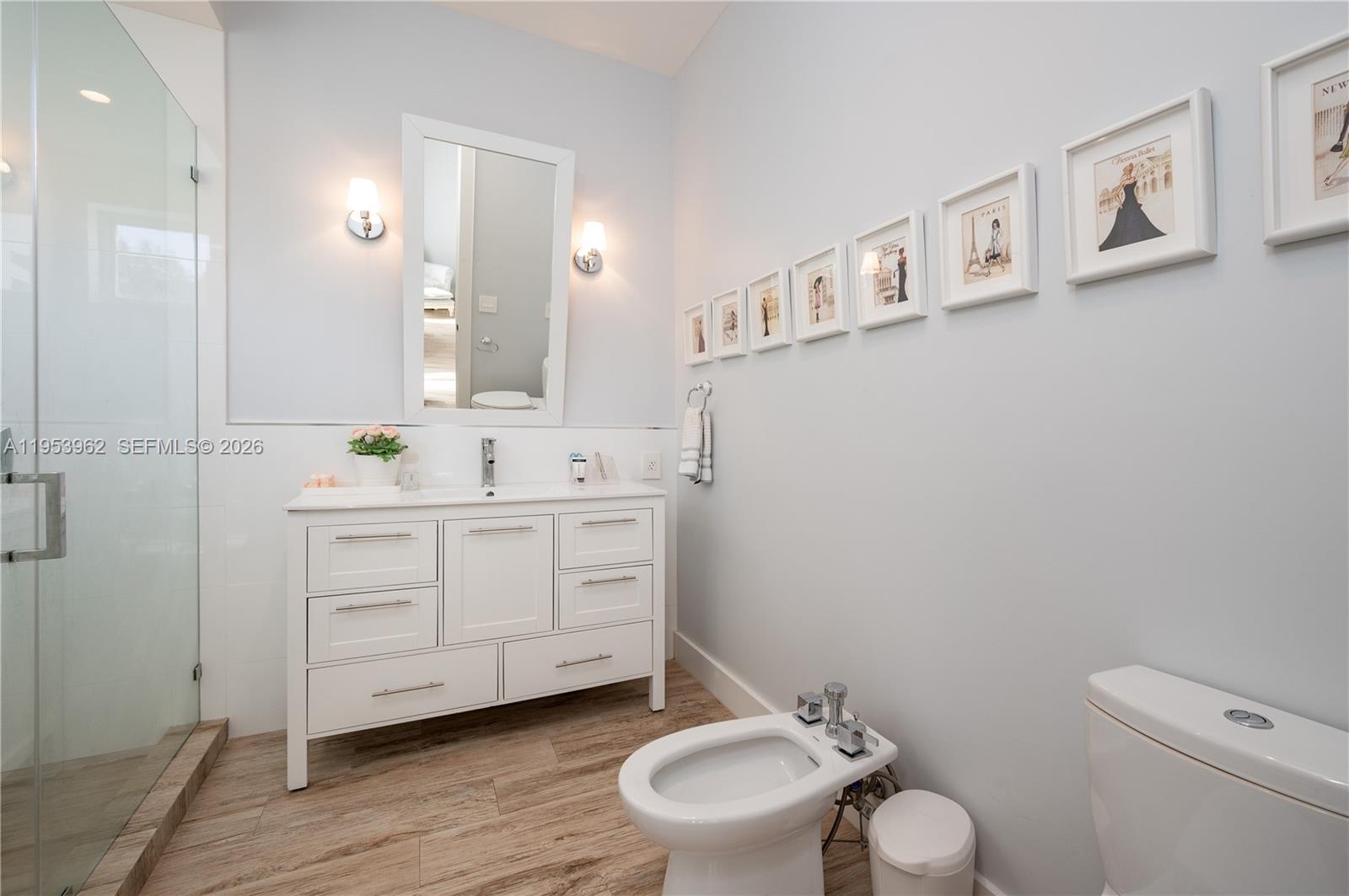 6355 SW 114th St #- Pinecrest, FL 33156