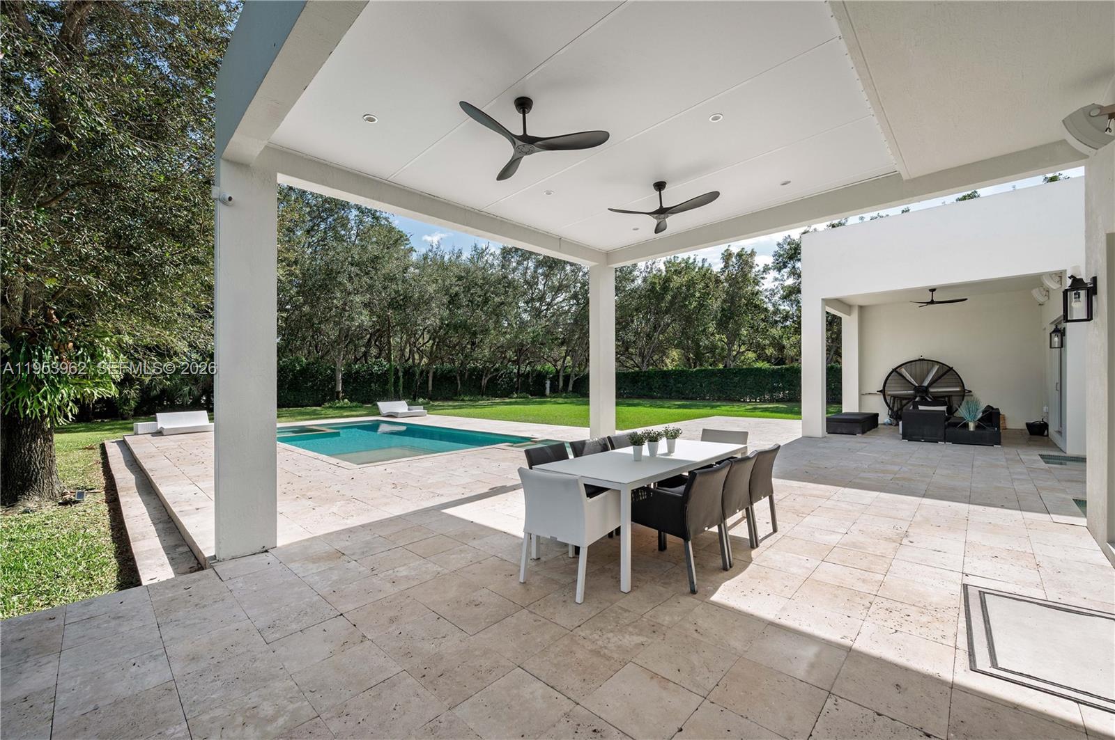 6355 SW 114th St #- Pinecrest, FL 33156